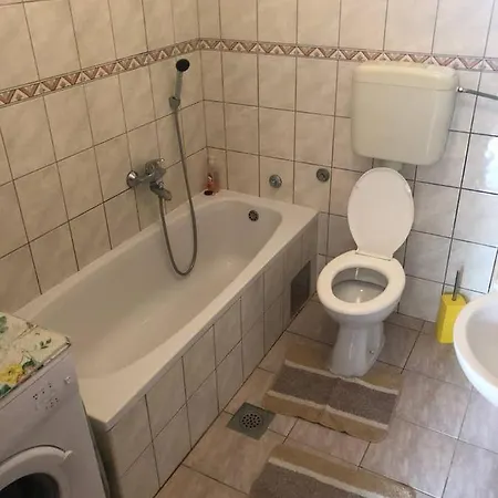Cheap House Near The Center Of City Apartment Mostar